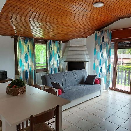 Bnbook Casa Dei Peschi - Lago Di Monate Cadrezzate ภายนอก รูปภาพ