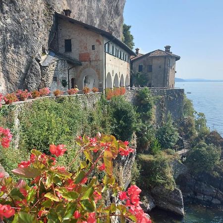 Bnbook Casa Dei Peschi - Lago Di Monate Cadrezzate ภายนอก รูปภาพ