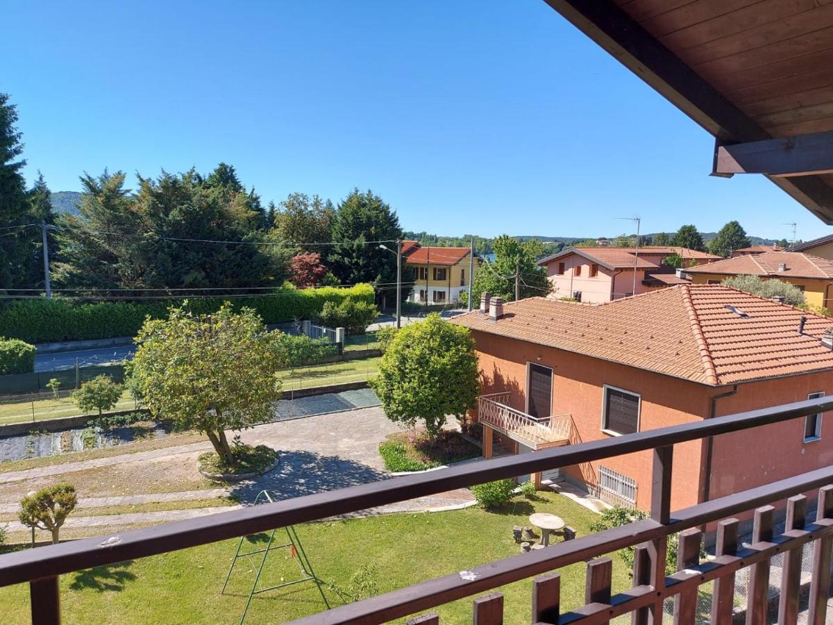 Bnbook Casa Dei Peschi - Lago Di Monate Cadrezzate ภายนอก รูปภาพ
