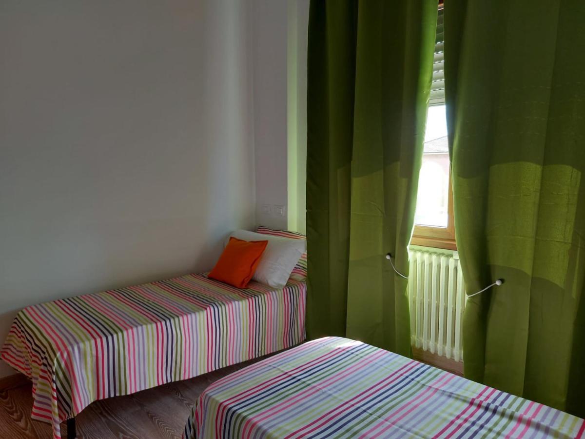 Bnbook Casa Dei Peschi - Lago Di Monate Cadrezzate ภายนอก รูปภาพ