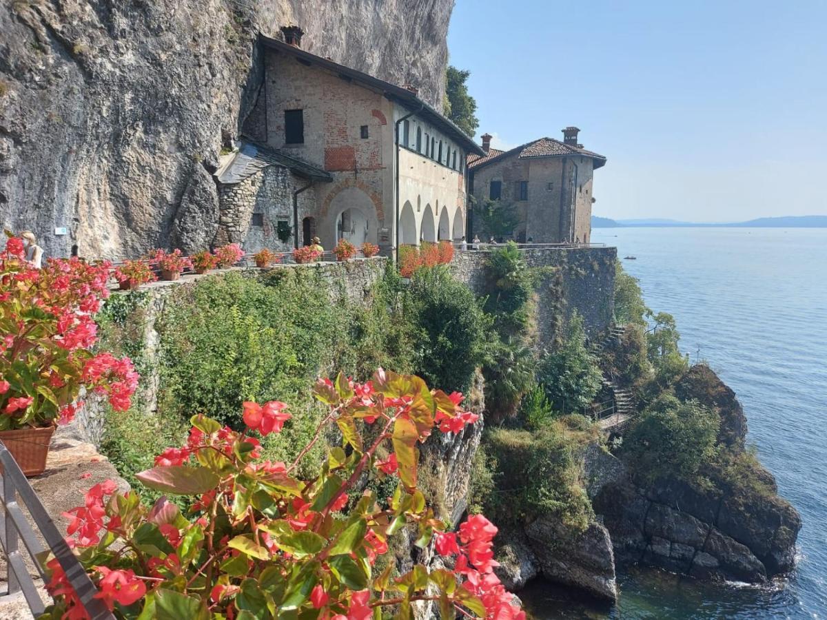 Bnbook Casa Dei Peschi - Lago Di Monate Cadrezzate ภายนอก รูปภาพ